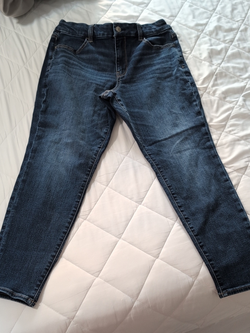 American Eagle Curvy Jegging in Dark Blue Denim Size 8 Short